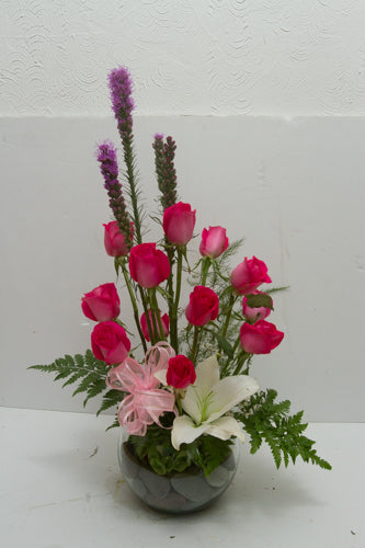 Maravilla rosas liatris y casablanca o lilis