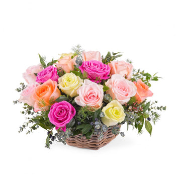 Centro de Mesa Rosas en Canasta ES-012